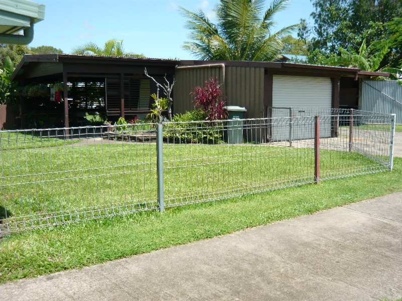 19 Smith St, Proserpine QLD 4800