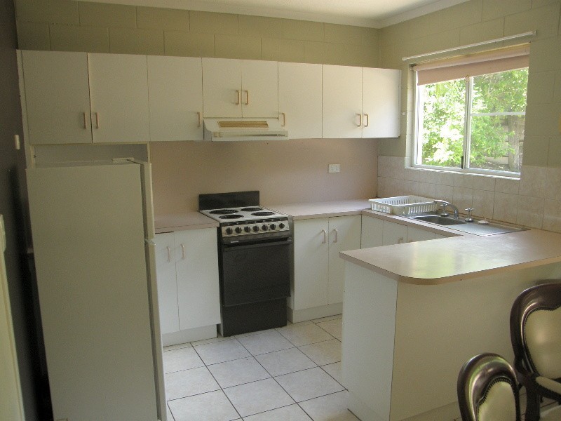 Unit 1/11 Island Dr, Cannonvale QLD 4802