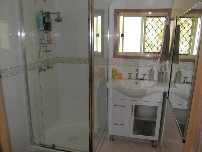 15 Robert St, Proserpine QLD 4800