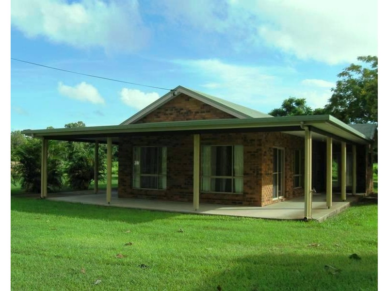 43 Bundesen Ave, Midge Point QLD 4799