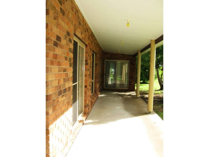 43 Bundesen Ave, Midge Point QLD 4799