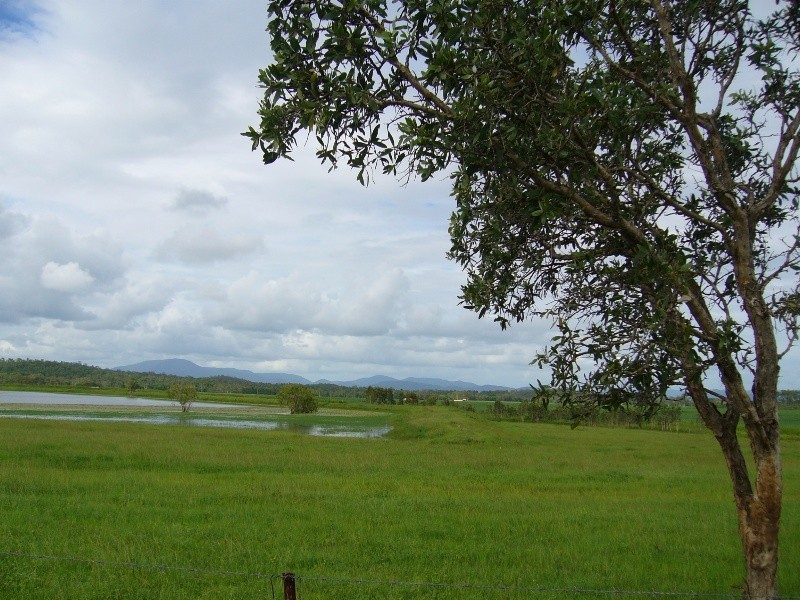 Lot 2 Kelsey Creek Rd, Kelsey Creek QLD 4800