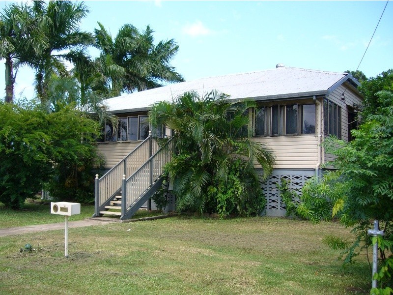 44 Marathon St, Proserpine QLD 4800