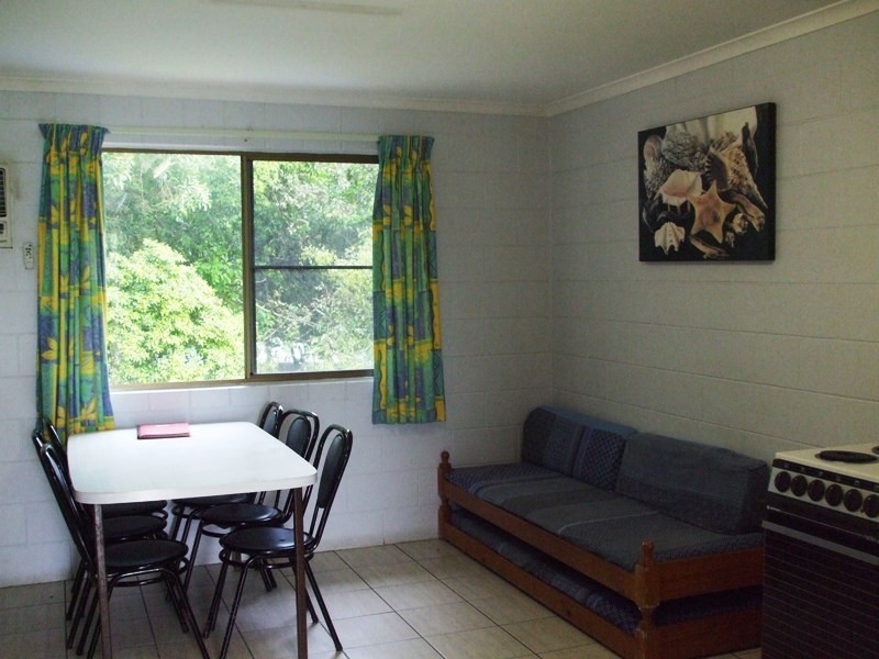 17 Pioneer Drive, Dingo Beach QLD 4800