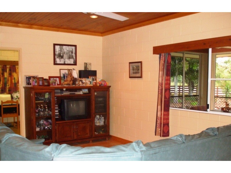 47 Pioneer Drive, Dingo Beach QLD 4800