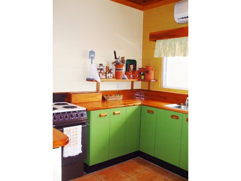 47 Pioneer Drive, Dingo Beach QLD 4800