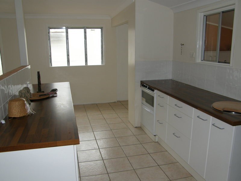 33 Chapman St, Proserpine QLD 4800
