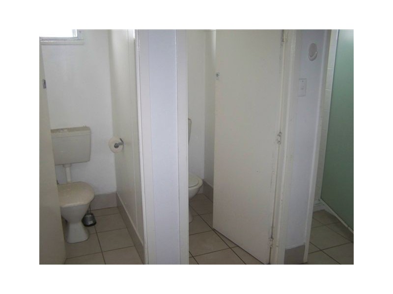 33 Chapman St, Proserpine QLD 4800