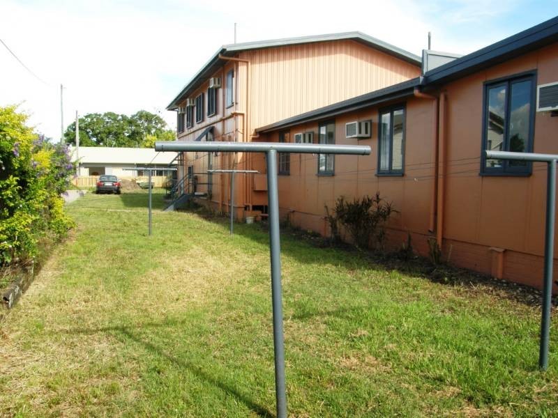 33 Chapman St, Proserpine QLD 4800