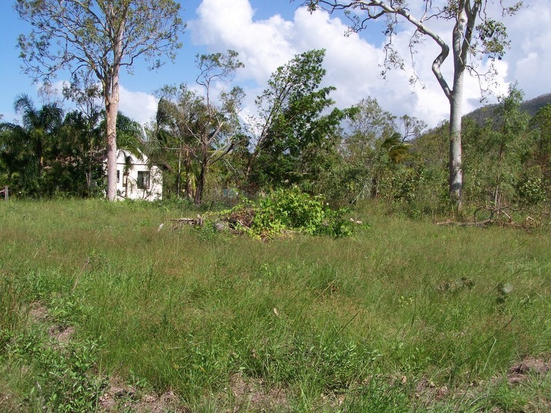 40 Marine Parade, Midge Point QLD 4799