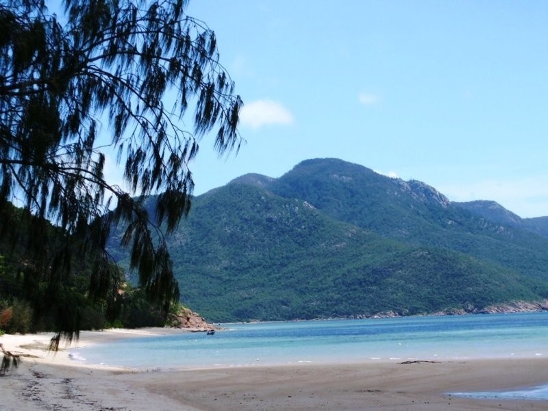 58 Gloucester Avenue, Hideaway Bay QLD 4800