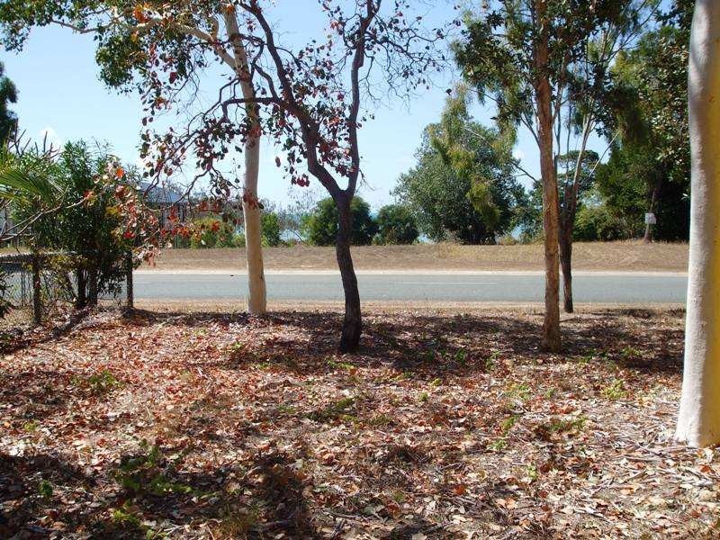 83 Gloucester Avenue, Hideaway Bay QLD 4800