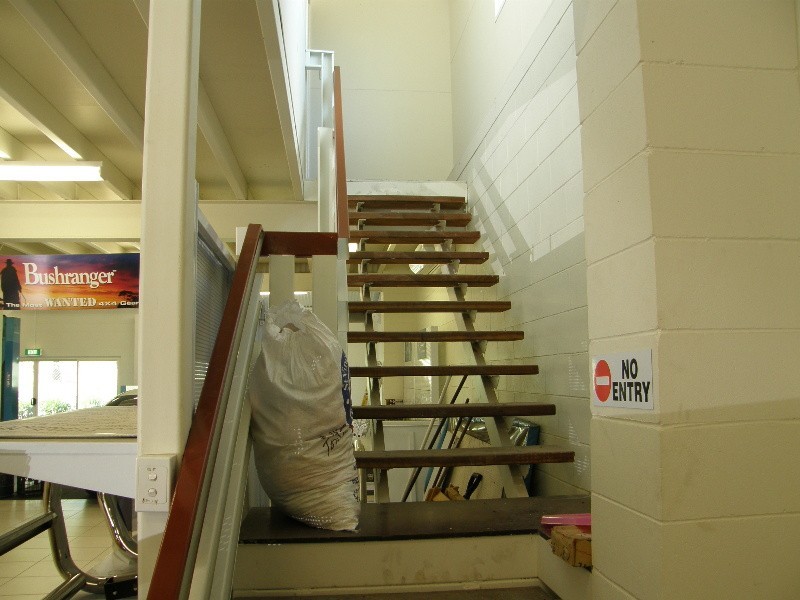 9 Commerce Cl, Cannonvale QLD 4802