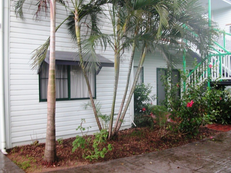 Unit 1/13 Faust Street, Proserpine QLD 4800