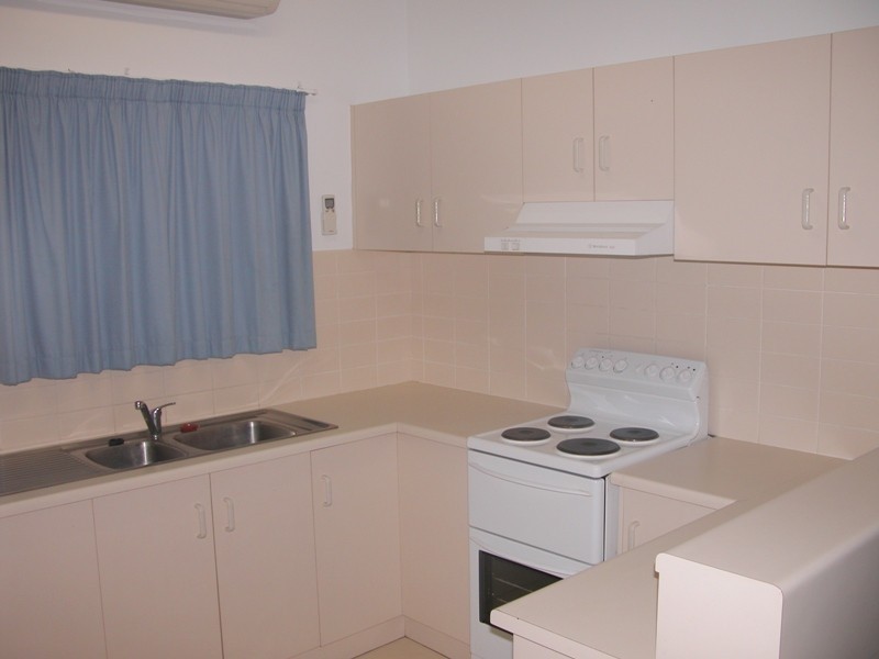 Unit 1/13 Faust Street, Proserpine QLD 4800