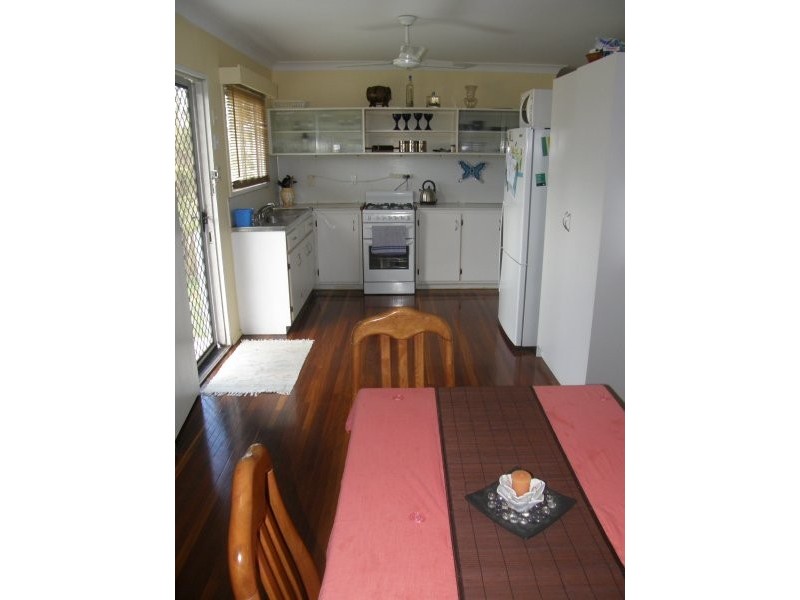 5 Doherty St, Proserpine QLD 4800