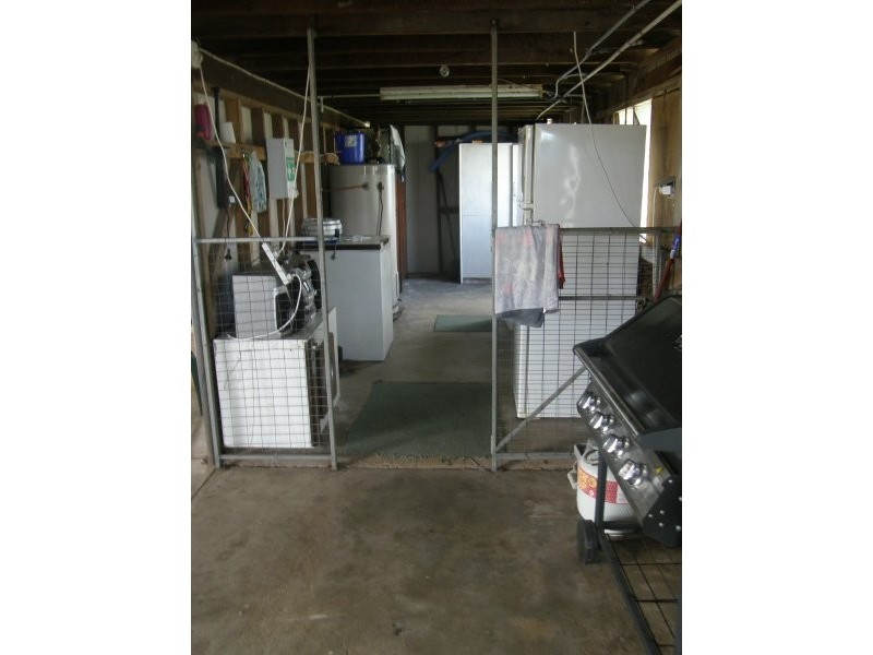 5 Doherty St, Proserpine QLD 4800