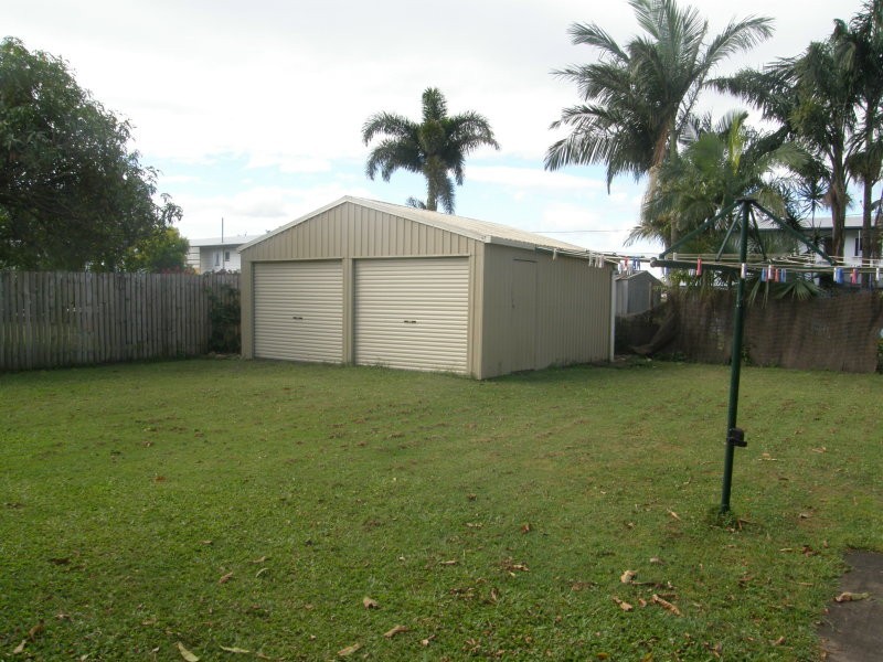 5 Doherty St, Proserpine QLD 4800