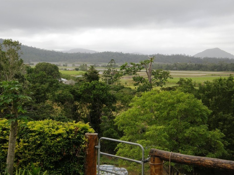 401 Gregory/Cannonvalley Rd, Proserpine QLD 4800