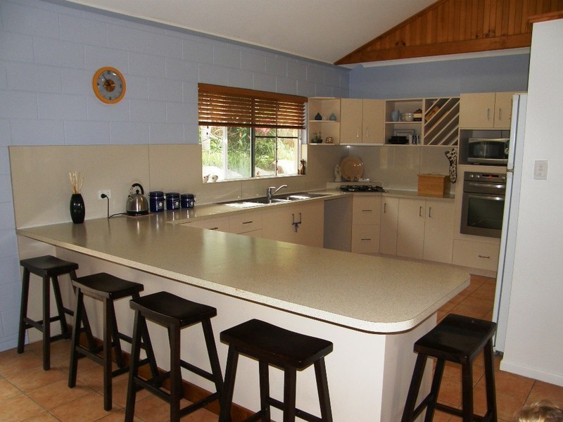 401 Gregory/Cannonvalley Rd, Proserpine QLD 4800