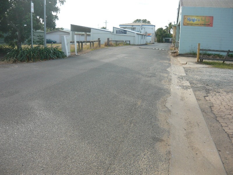 35 Main St, Proserpine QLD 4800