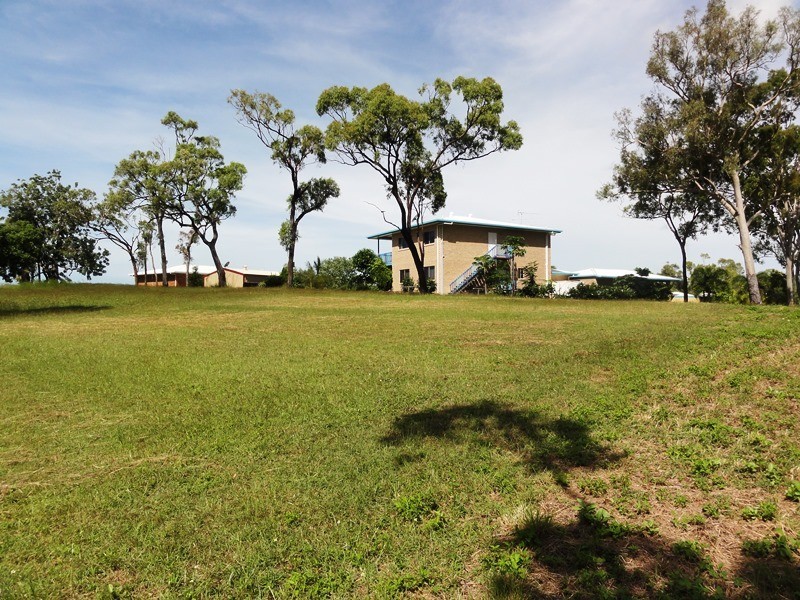 31 Roseric Crescent, Hideaway Bay QLD 4800