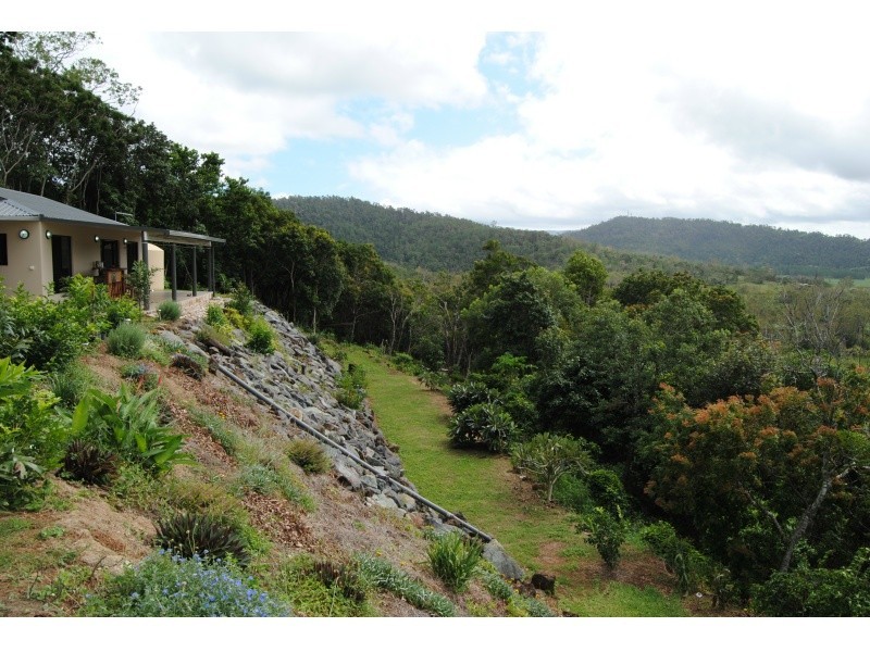 2 Demi Close, Strathdickie QLD 4800