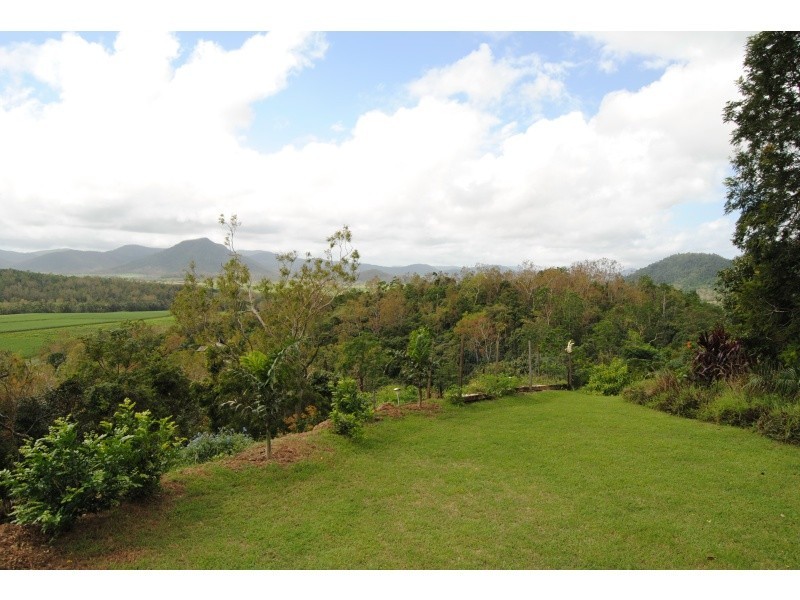 2 Demi Close, Strathdickie QLD 4800