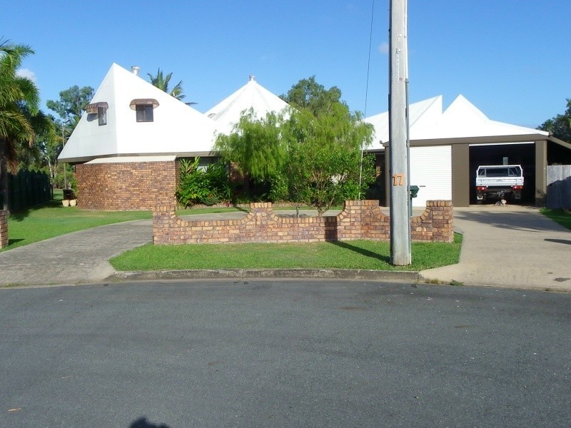 17 Kanandah St, Proserpine QLD 4800