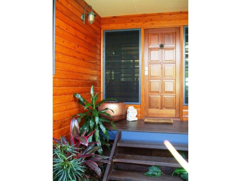 42 Gloucester Av., Hideaway Bay QLD 4800