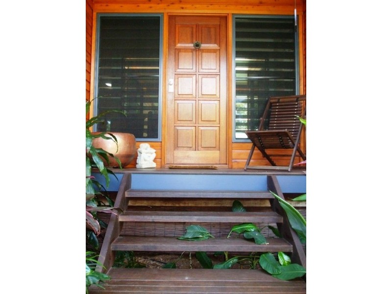 42 Gloucester Av., Hideaway Bay QLD 4800