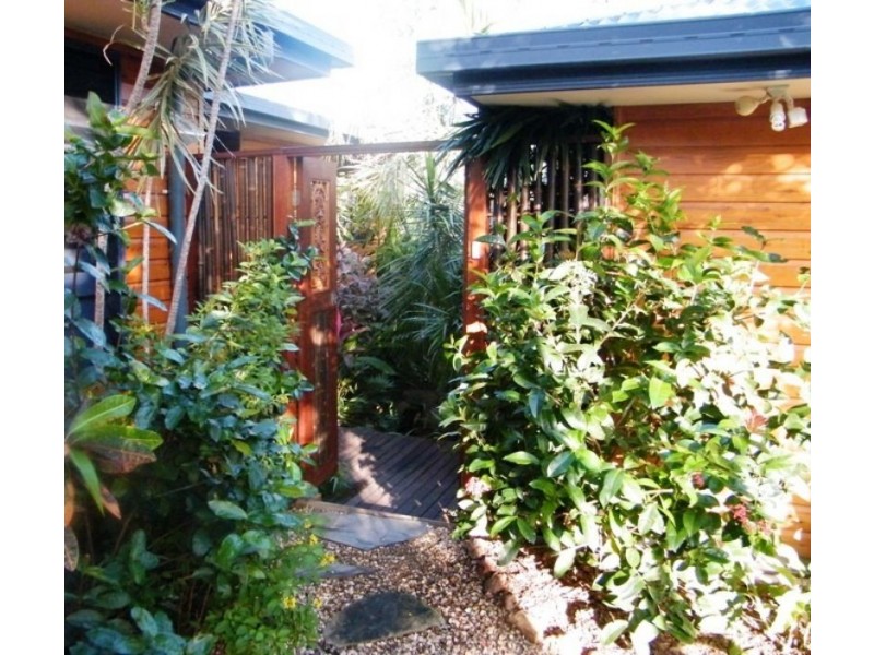 42 Gloucester Av., Hideaway Bay QLD 4800