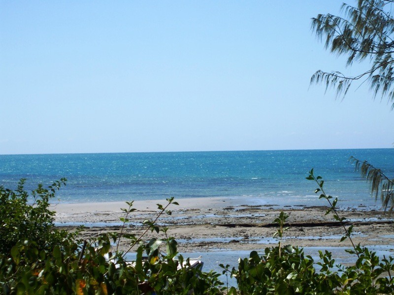 42 Gloucester Av., Hideaway Bay QLD 4800