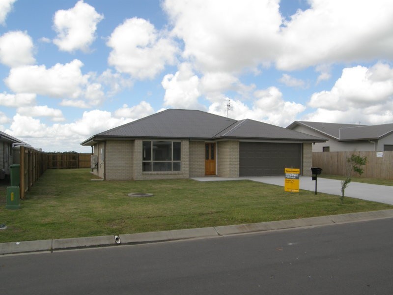 5 Tamarind Crescent, Proserpine QLD 4800