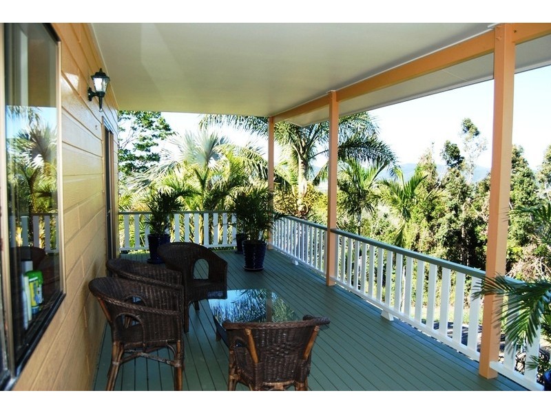 77 Staniland Dve, Strathdickie QLD 4800