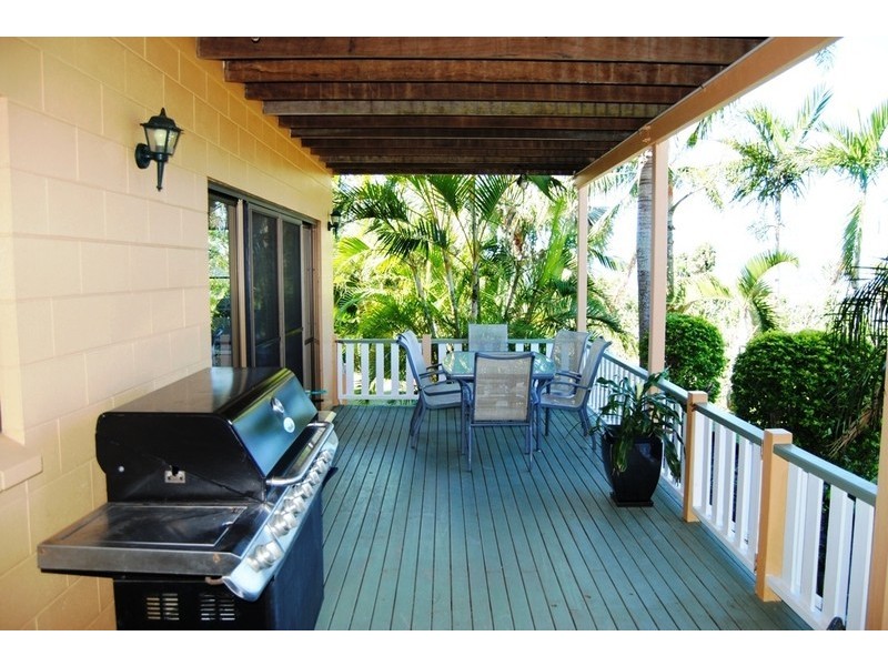 77 Staniland Dve, Strathdickie QLD 4800