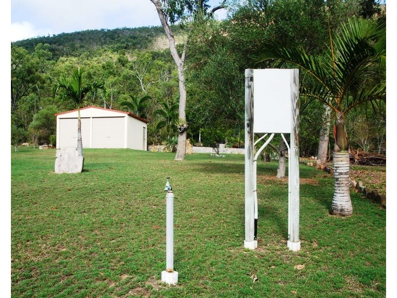 115 Gloucester Ave, Hideaway Bay QLD 4800