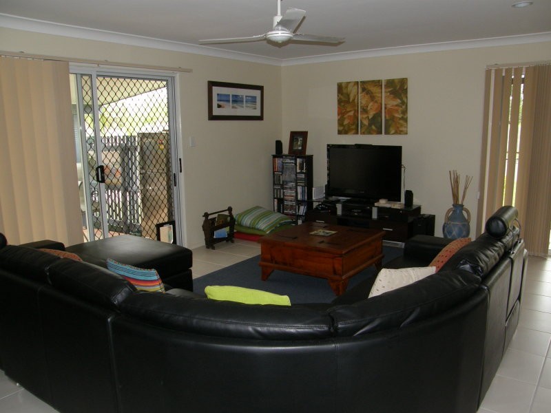 2 Smith St, Proserpine QLD 4800