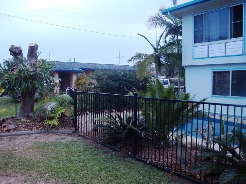 14 Peters Ave, Midge Point QLD 4799