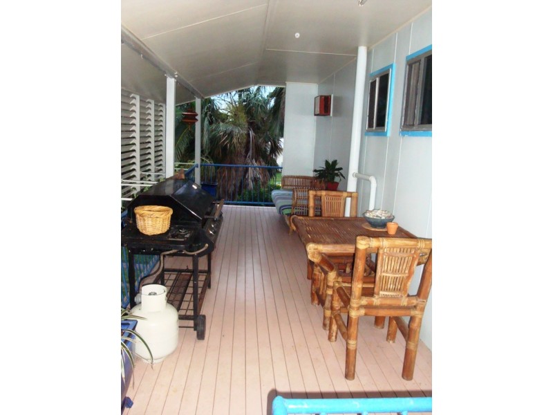 14 Peters Ave, Midge Point QLD 4799