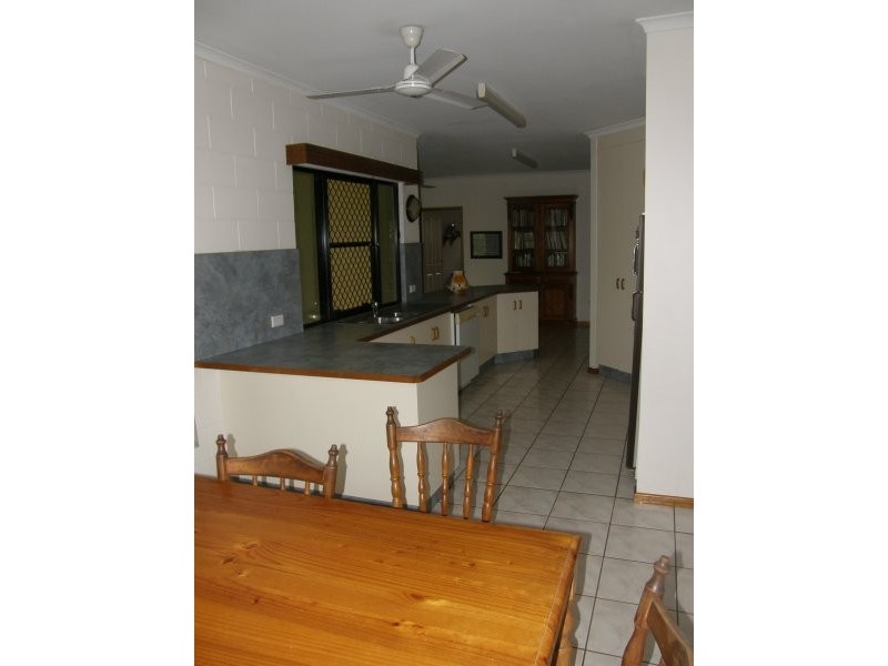 11 Trojan Court, Proserpine QLD 4800