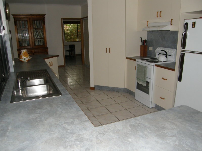 11 Trojan Court, Proserpine QLD 4800