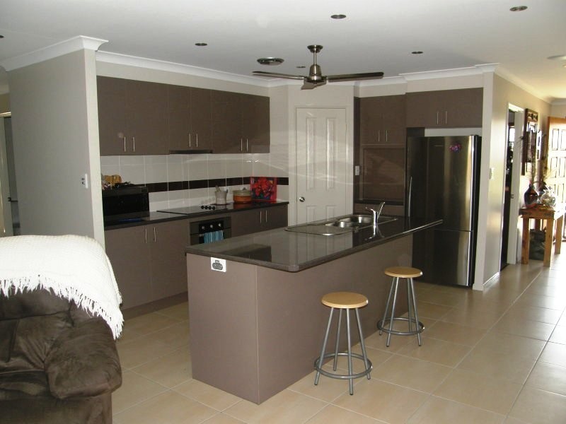 11 Tamarind Cr,, Proserpine QLD 4800