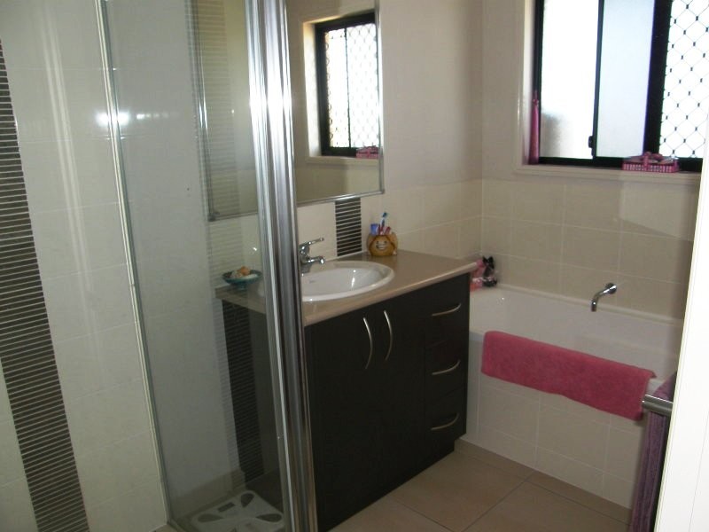 11 Tamarind Cr,, Proserpine QLD 4800