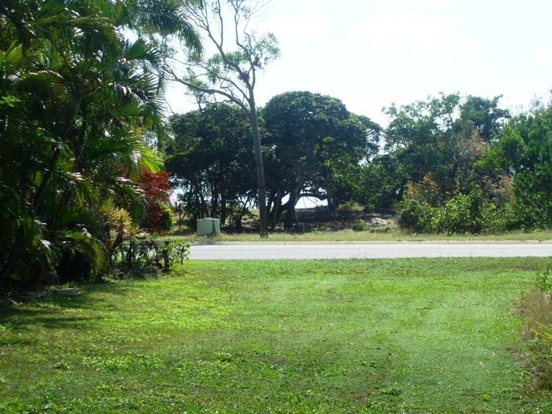 91 Gloucester Av., Hideaway Bay QLD 4800