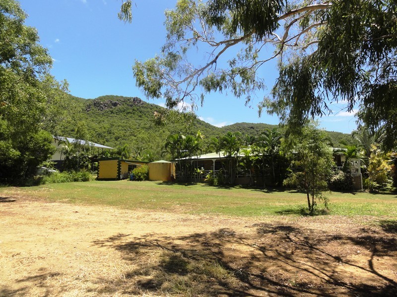 91 Gloucester Av., Hideaway Bay QLD 4800