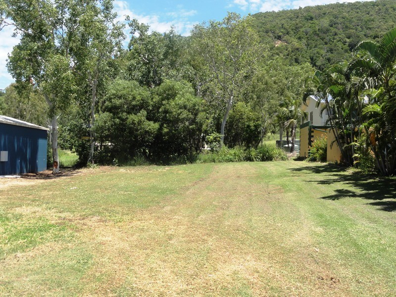 91 Gloucester Av., Hideaway Bay QLD 4800