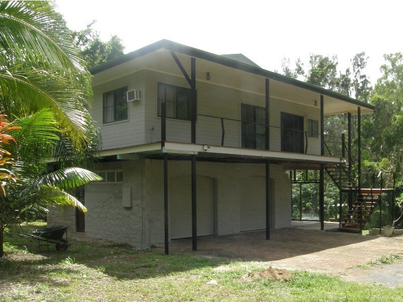 16 Frederick St, Dittmer QLD 4800