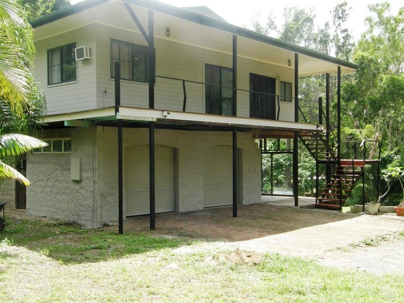 16 Frederick St, Dittmer QLD 4800