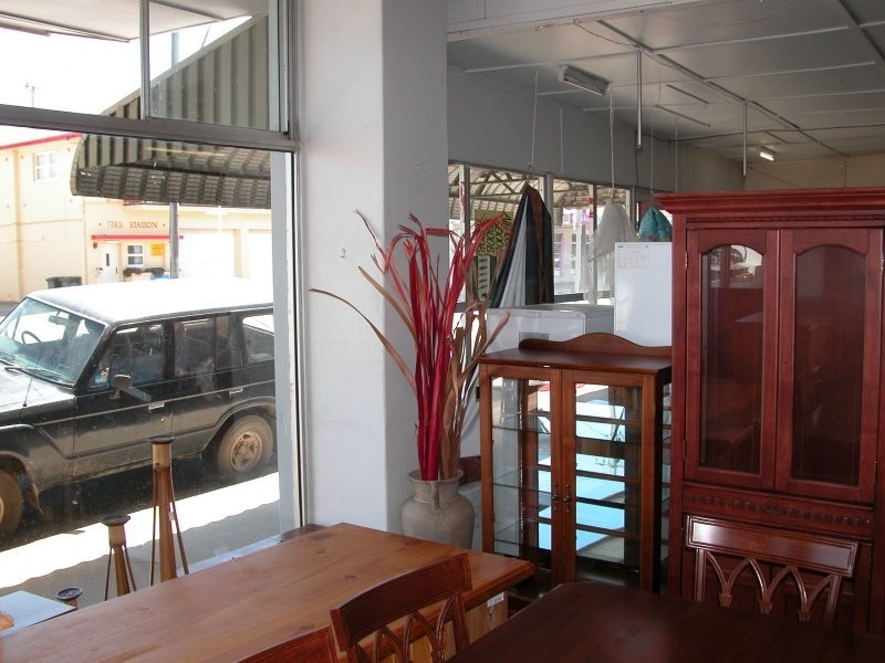 79 Main Street, Proserpine QLD 4800